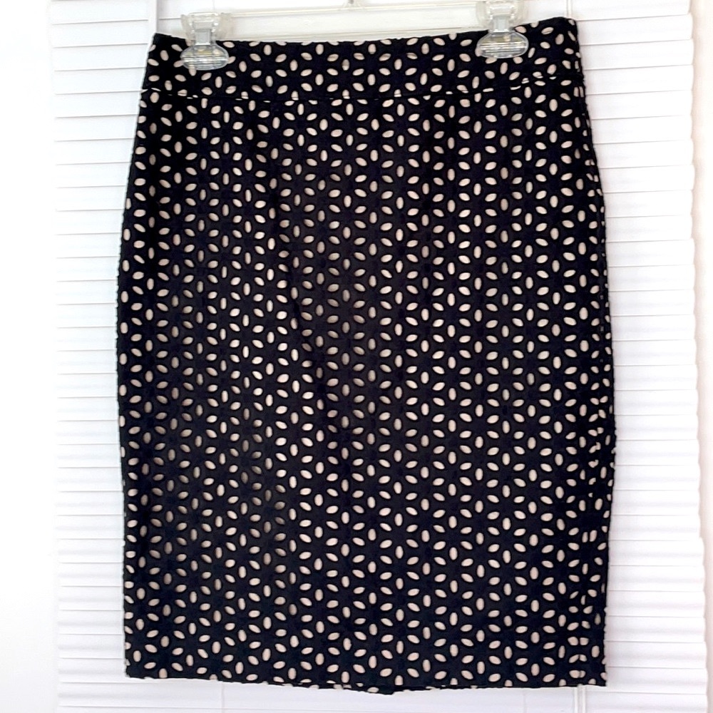 LOFT Pencil Skirt Size 4 NWOT